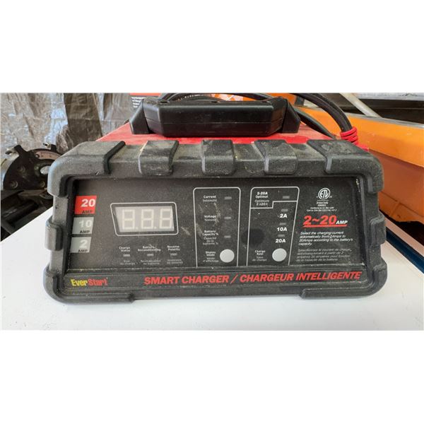 EverStart Smart Battery Charger 120V Model 94025-88