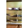 Image 5 : Crown Sheffield Stainless Steel Cutlery Set With Horn Handles