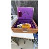 Image 5 : Wicker Sewing Box With Assorted Sewing Supplies