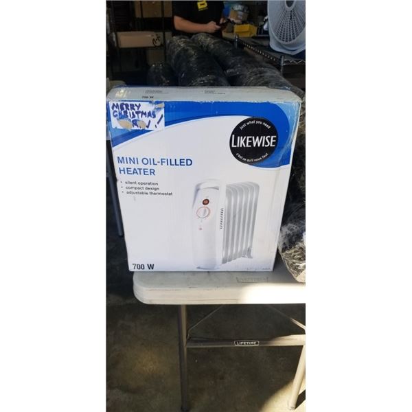 LIKEWISE 700 WATT MINI OIL-FILLED HEATER
