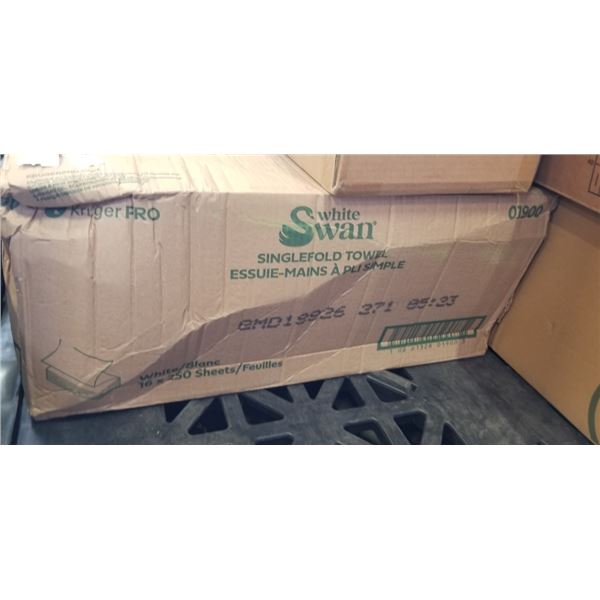 CASE OF SINGLE FOLD PAPER TOWELS - 16 PACKS FO 250