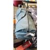 Image 1 : 8 PERSON CAMPING TENT