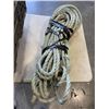 Image 2 : TOTE OF HEAVY DUTY SLING, AND ROOFERS SAFETY ROPE
