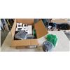 Image 1 : BOX OF NEW HOME AND GARDEN ITEMS