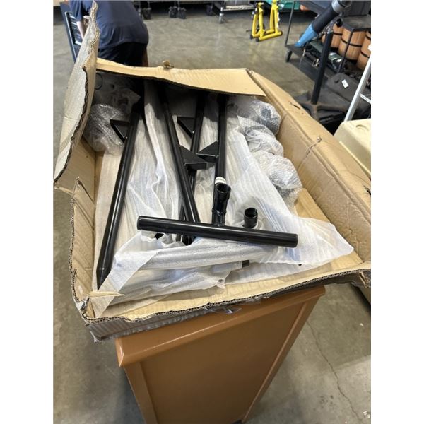 BOX OF 8 NEW DEEP ROOT WATERING STAKES WITH FERTILIZER BOTTLE RETAIL $350