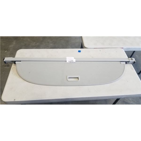 RETRACTABLE CAR COVER FOR NISSON ROGUE OR NISSON X-TRAIL