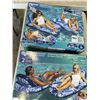 Image 3 : 2  2PACKS AQUA INFLATEABLE RAFTS