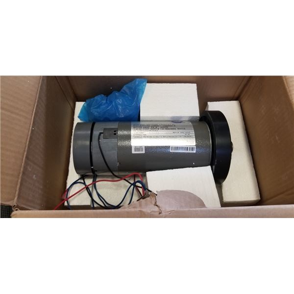 NEW TREADMILL MOTOR REPLACEMENT MOTOR AND JOBMATE 9.6V DRILL