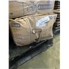 Image 1 : CASE OF TORK WHITE HAND TOWEL ROLL - 6 ROLLS OF 700FT