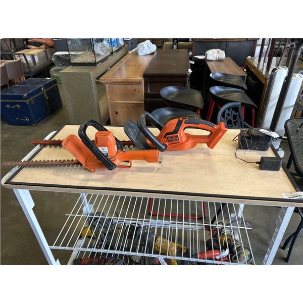 TWO BLACK & DECKER HEDGE TRIMMERS AND BLACK & DECKER 18V BATTERY & CHARGER