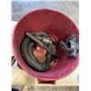 Image 3 : 30 LITRE SHOP VAC. WORKING. COMES WITH HOSE AND ATTACHMENTS