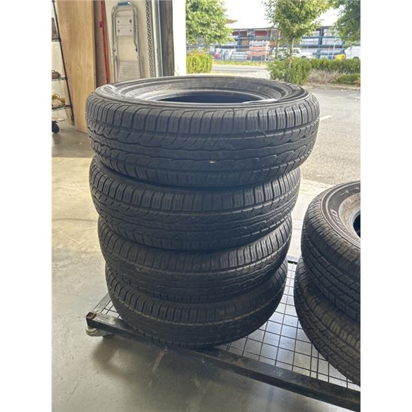 SET OF 4 KUMHO SOLUS KR21 215/75R15 TIRES