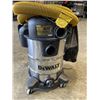 Image 2 : DEWALT STAINLESS 8 GALLON WET DRY SHOP-VAC DEFINITELY TRIES TO WORK MOTOR NEEDS CLEANING OUT FOR PAR