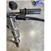 Image 3 : 2 ELECTRIC SCOOTERS - WORKING, NEEDS BATTERIES
