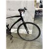 Image 3 : BLACK DIADORA BIKE