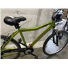 Image 4 : GREEN GLENDALE BIKE