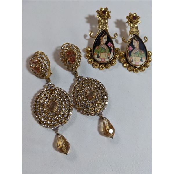 2 PAIRS OF LARGE EARRINGS