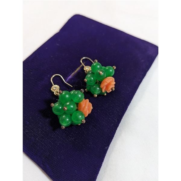 PAIR OF VINTAGE MONET EARRINGS