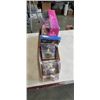 Image 1 : TRAY OF COLLECTIBLES INCLUDING 2 AMIIBO ZELDA FIGURINES, DISNEY 14 PIECE ARIEL STYLING HEAD, FC26 FO