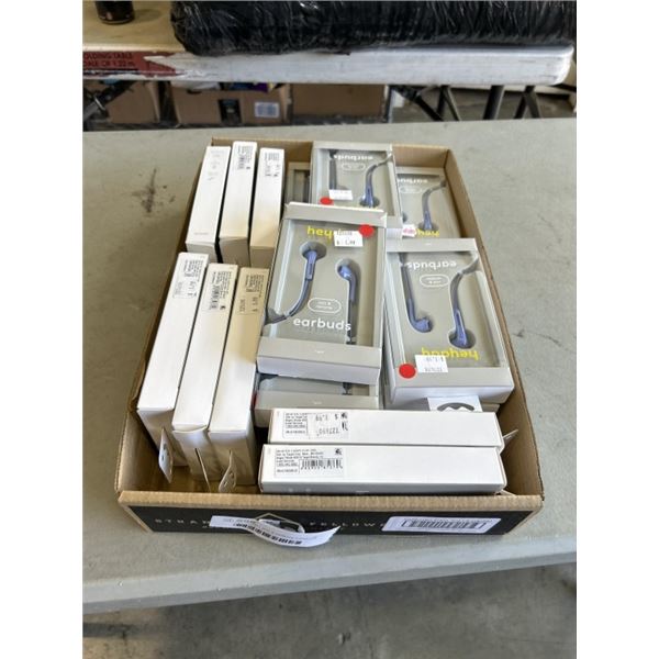 TRAY OF HEYDAY MIC & REMOTE EARBUDS