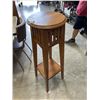 Image 2 : MCM SOLID WOOD PLANT STAND