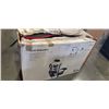 Image 1 : NAZ TACHI SELECTION GAMING CHAIR NEW CHAIR PIECES MISSING BASE