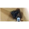 Image 5 : SHARK ROCKET DELUXE PRO CORDED 2X CAPACITY ULTRA LIGHT STICK VACUUM
