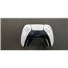 Image 2 : PS5 WHITE DUALSENSE WIRELESS CONTROLLER - TESTED WORKING, RETAIL $94