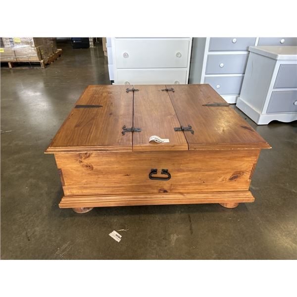 PINE COUNTRY STYLE COFFEE TABLE WITH STORAGE AND BLACK METAL HARDWARE