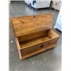 Image 3 : PINE COUNTRY STYLE COFFEE TABLE WITH STORAGE AND BLACK METAL HARDWARE