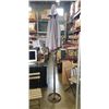 Image 1 : PATIO UMBRELLA W/ BASE