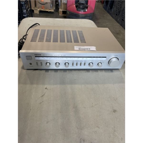NIKKO AM/FM STEREO RECEIVER MODEL NR-320