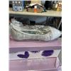 Image 2 : 5 PAIRS OF LADIES SHOES