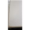 Image 2 : QUEENSIZE SIMONS MATTRESS