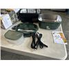 Image 3 : 2 ARMY GREEN FORABEST ELECTRIC LUNCH BOXES