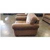 Image 2 : 2 WHOLE HOME LIVING ROOM CHAIRS, CLEAN, NO RIPS OR TEARS, VERY COMFORTABLE