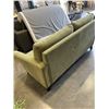 Image 4 : GREEN MODERN LOVESEAT