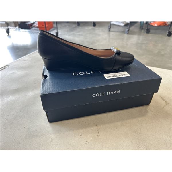 COLE HAAN WOMANS BLACK MALTA WEDGE SHOES SIZE 7 US