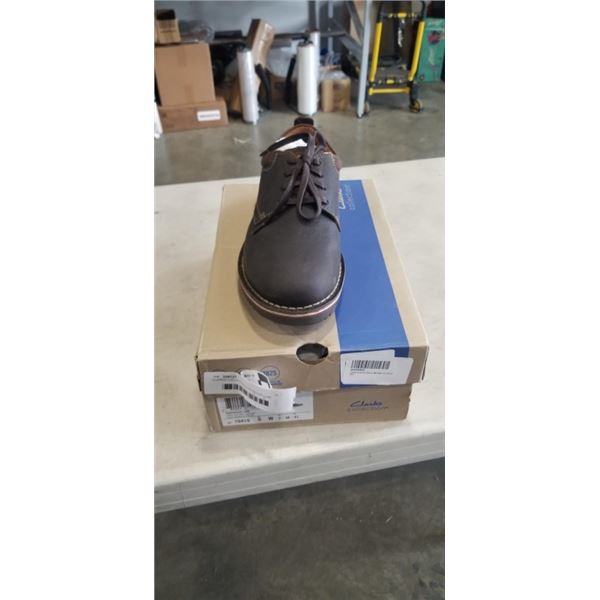 CLARKS COLLECTION EASTRIDGE LOW DARK BROWN LEATHER SHOES. SIZE 8 US