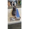 Image 1 : CLARKS COLLECTION EASTRIDGE LOW DARK BROWN LEATHER SHOES. SIZE 8 US