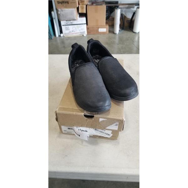 CLARKS COLLECTION MENS BREEZE BALI BLACK LOAFERS. SIZE 7 US