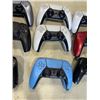 Image 3 : 9 PLAYSTATION CONTROLLERS.  DEFECTIVE STORE RETURNS