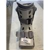Image 1 : AIRCAST WALKING BOOT