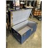 Image 3 : LARGE BLUE STORAGE TRUNK