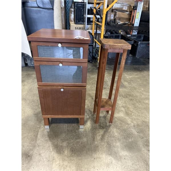3 DRAWER NIGHTSTAND AND SOLID WOOD PLANTSTAND