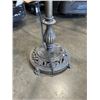 Image 3 : HEAVY BRASS FLOOR LAMP