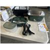 Image 3 : 2 ARMY GREEN FORABEST ELECTRIC LUNCH BOXES