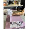 Image 2 : 5 PAIRS OF WOMANS SHOES VIA PINKY COLLECTION