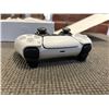 Image 3 : PS5 WHITE DUALSENSE WIRELESS CONTROLLER - TESTED WORKING, RETAIL $94
