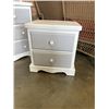 Image 2 : 2 TONE DRESSER AND MATCHING NIGHT STAND